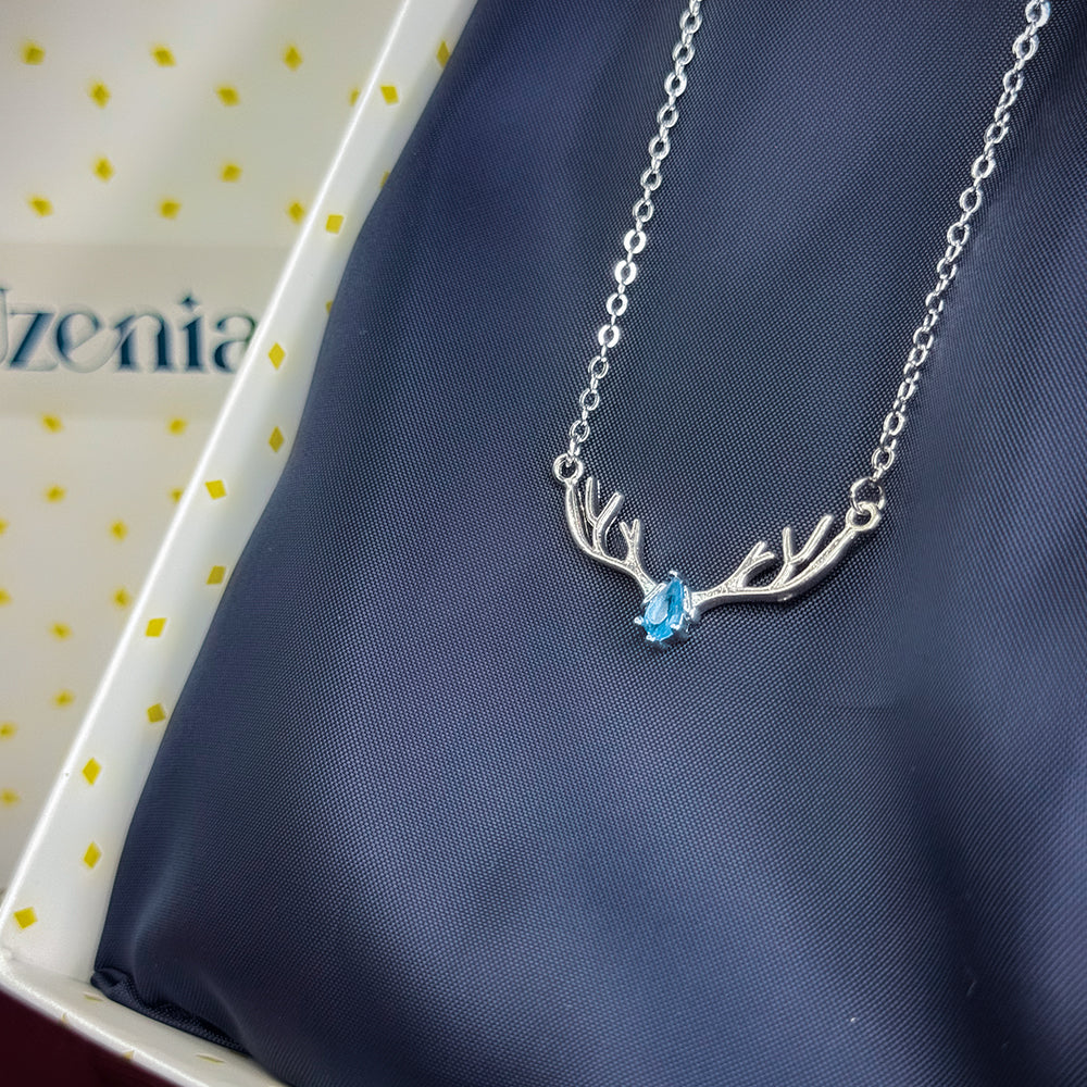 Elka | Deer Pendant Necklace | Uzenia