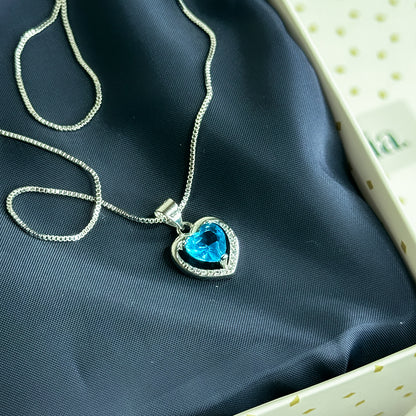 Bluvia | Blue Heart Pendant Necklace | Uzenia