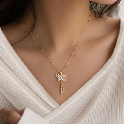 Flyra Gold | Butterfly Pendant | Uzenia
