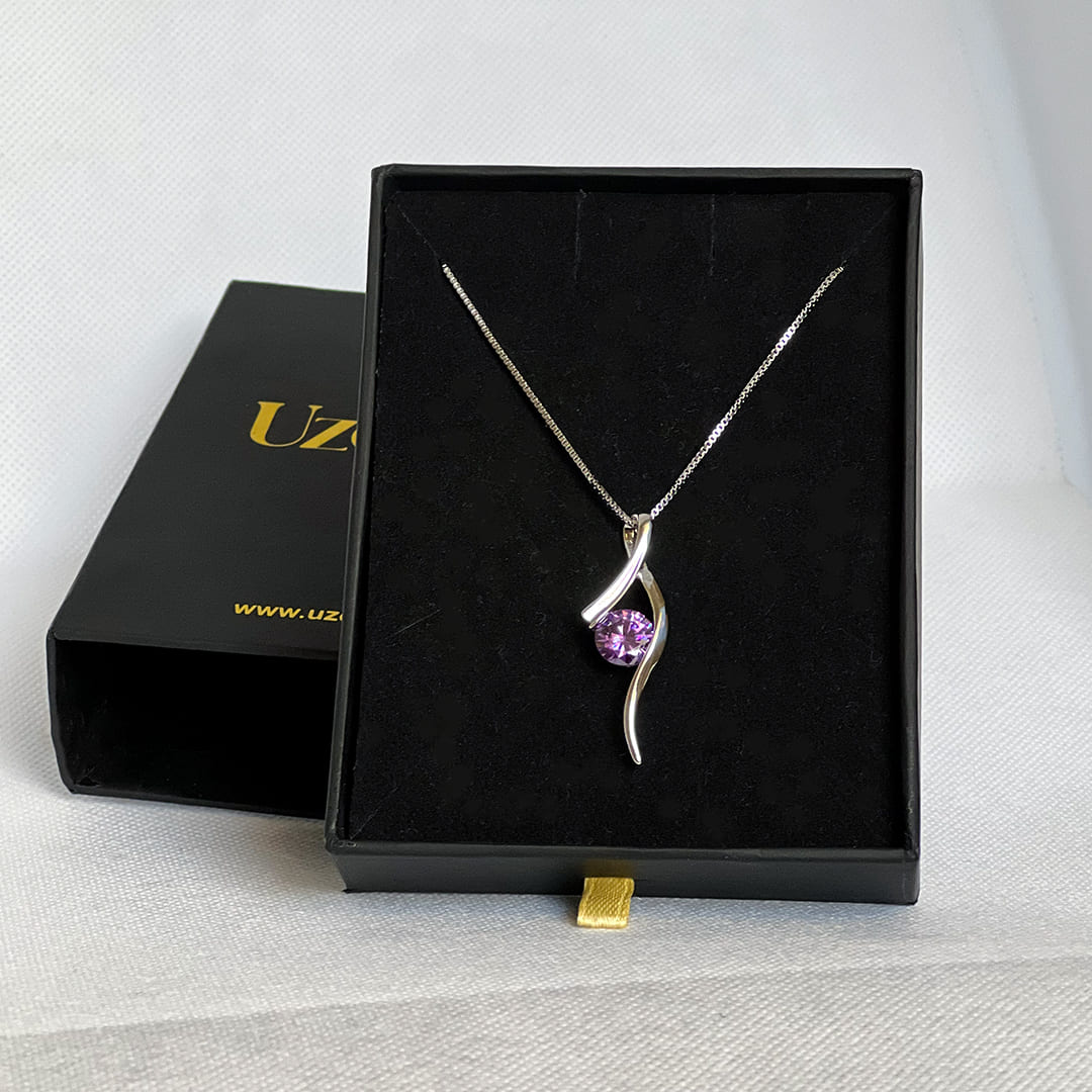 Wavelle | Curve Pendant Necklace | Uzenia